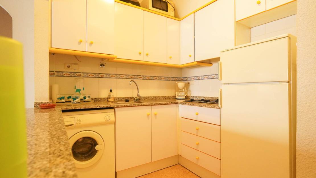 Sale - Apartment - Torrevieja - Torrevieja Centro