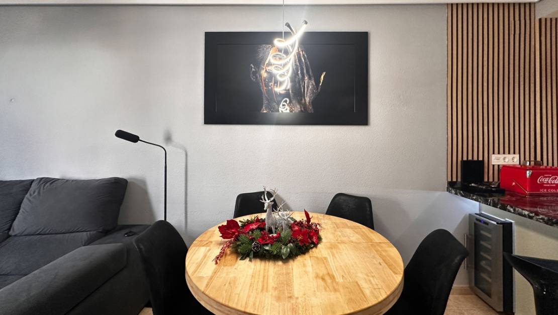 Sale - Apartment - Torrevieja - Torrevieja Centro