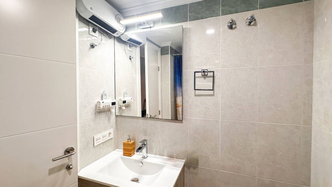 Sale - Apartment - Torrevieja - Torrevieja Centro