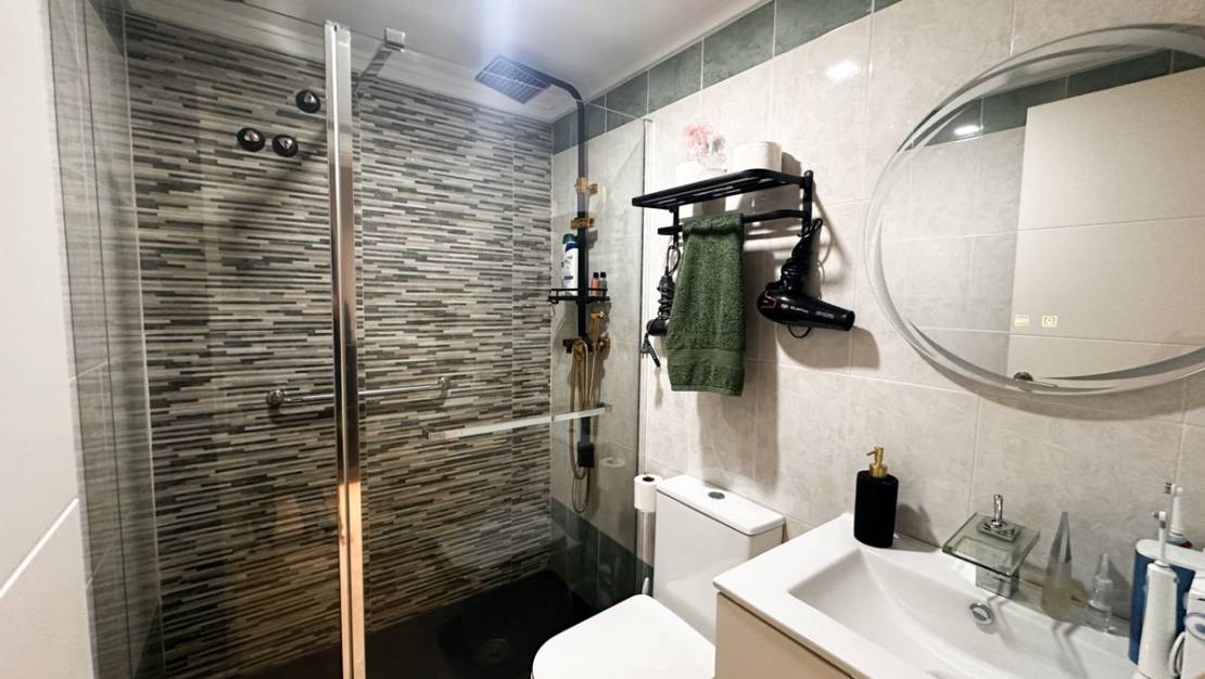 Sale - Apartment - Torrevieja - Torrevieja Centro