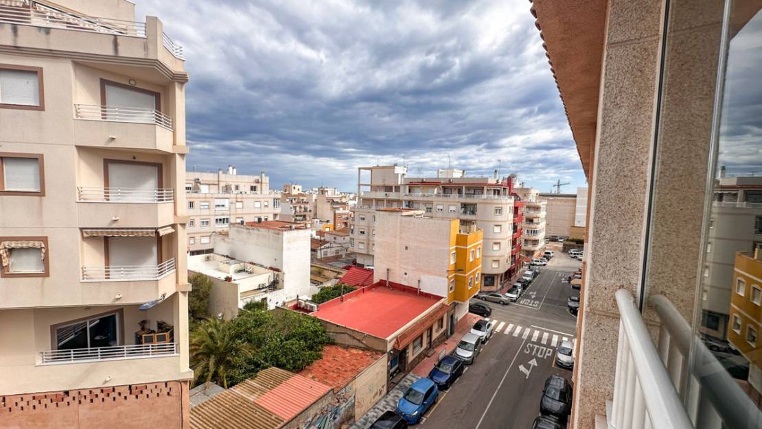 Sale - Apartment - Torrevieja - Torrevieja Centro