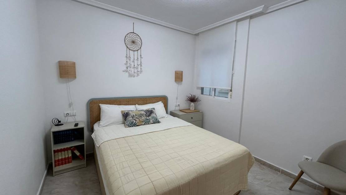 Sale - Apartment - Torrevieja - Torrevieja Centro
