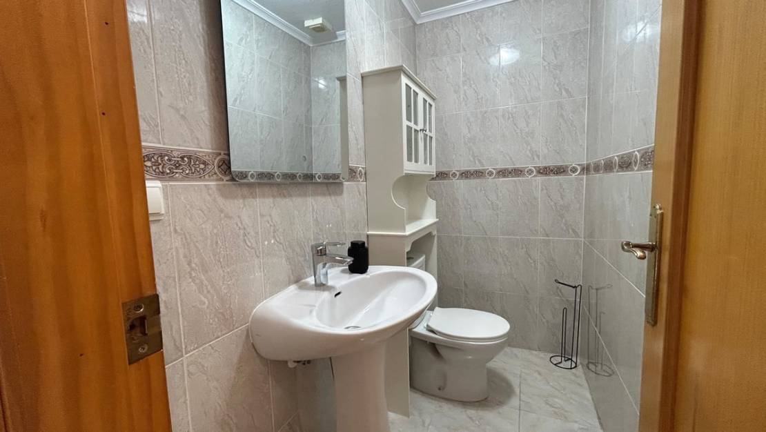 Sale - Apartment - Torrevieja - Torrevieja Centro