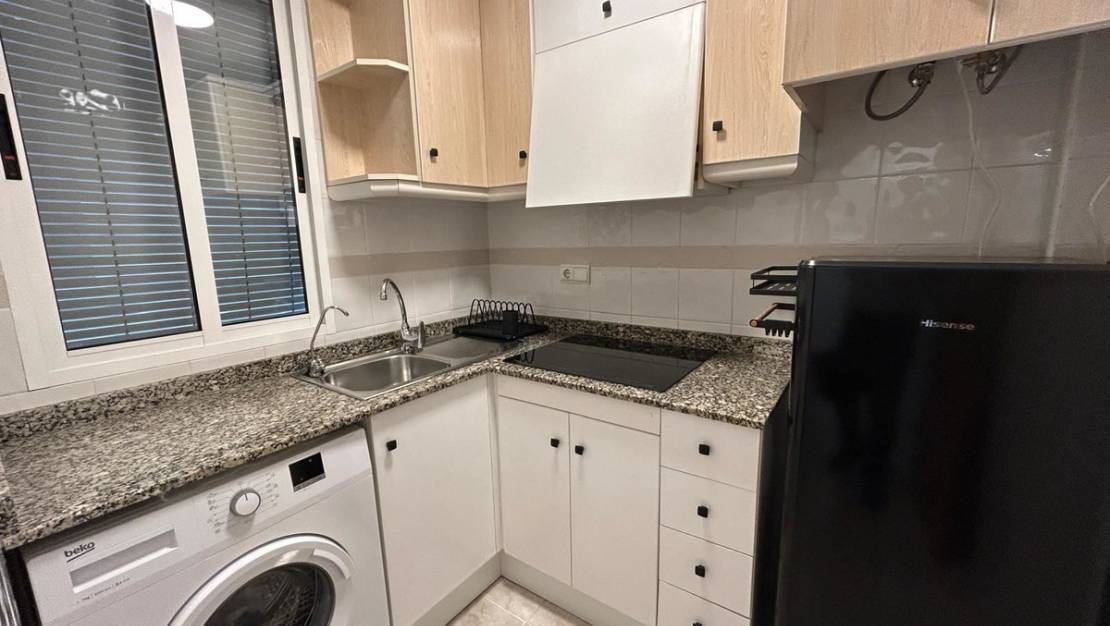 Sale - Apartment - Torrevieja - Torrevieja Centro