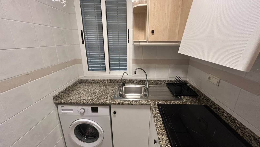 Sale - Apartment - Torrevieja - Torrevieja Centro
