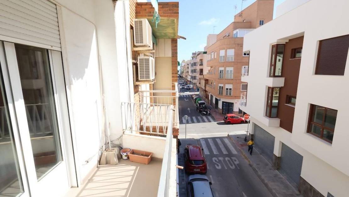 Sale - Apartment - Torrevieja - Torrevieja Centro