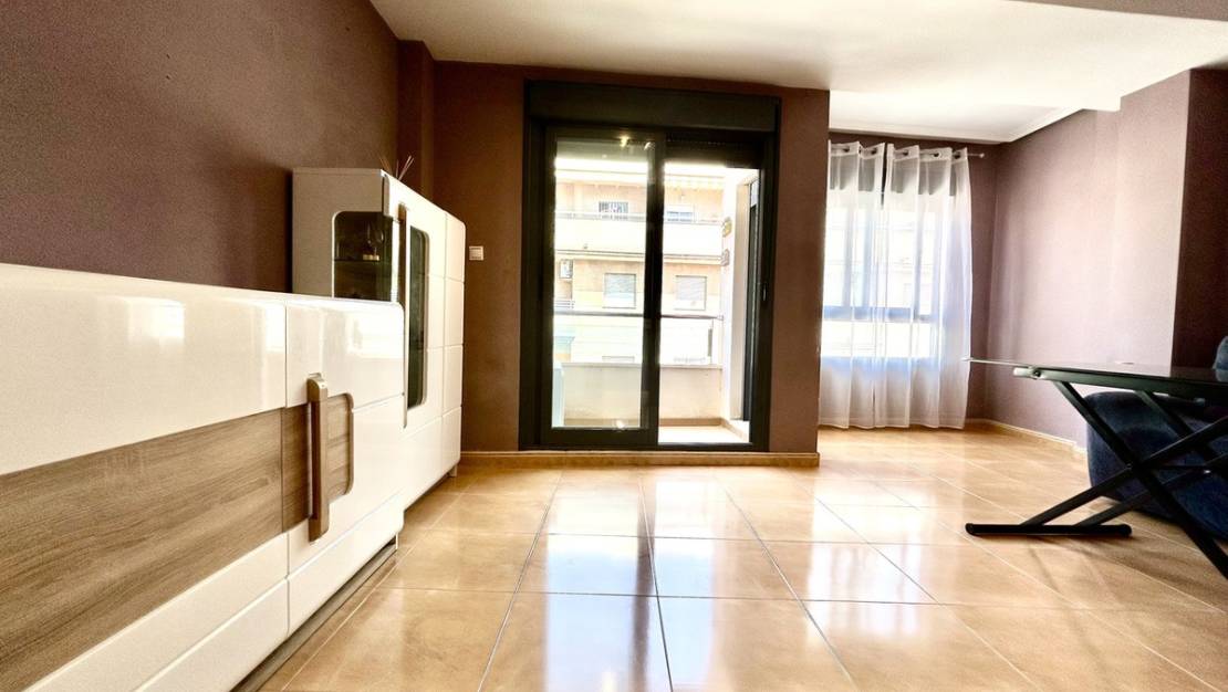 Sale - Apartment - Torrevieja - Torrevieja Centro