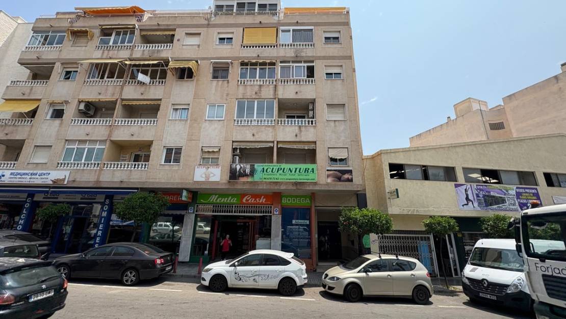 Sale - Apartment - Torrevieja - Torrevieja Centro