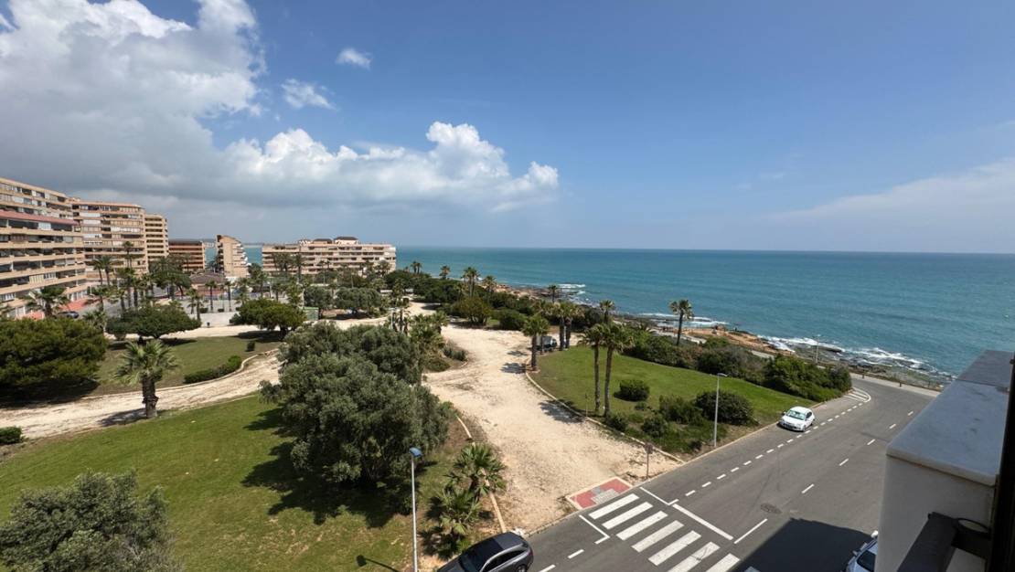 Sale - Apartment - Torrevieja - Torrevieja Centro