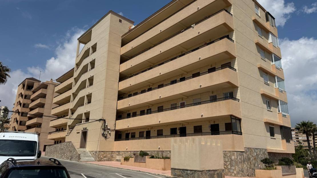 Sale - Apartment - Torrevieja - Torrevieja Centro