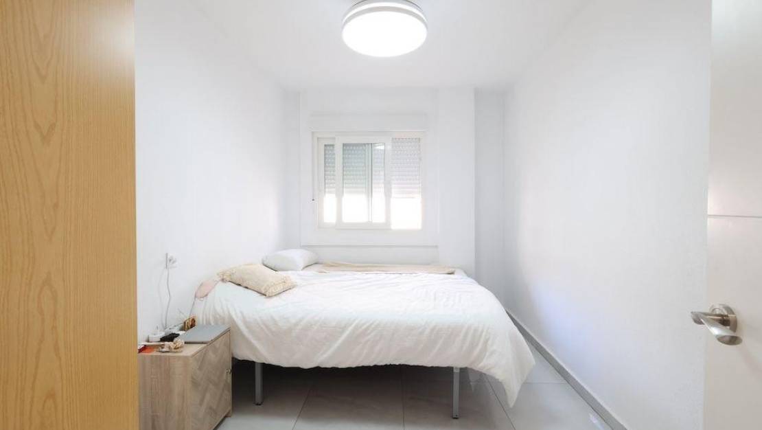 Sale - Apartment - Torrevieja - Torrevieja Centro