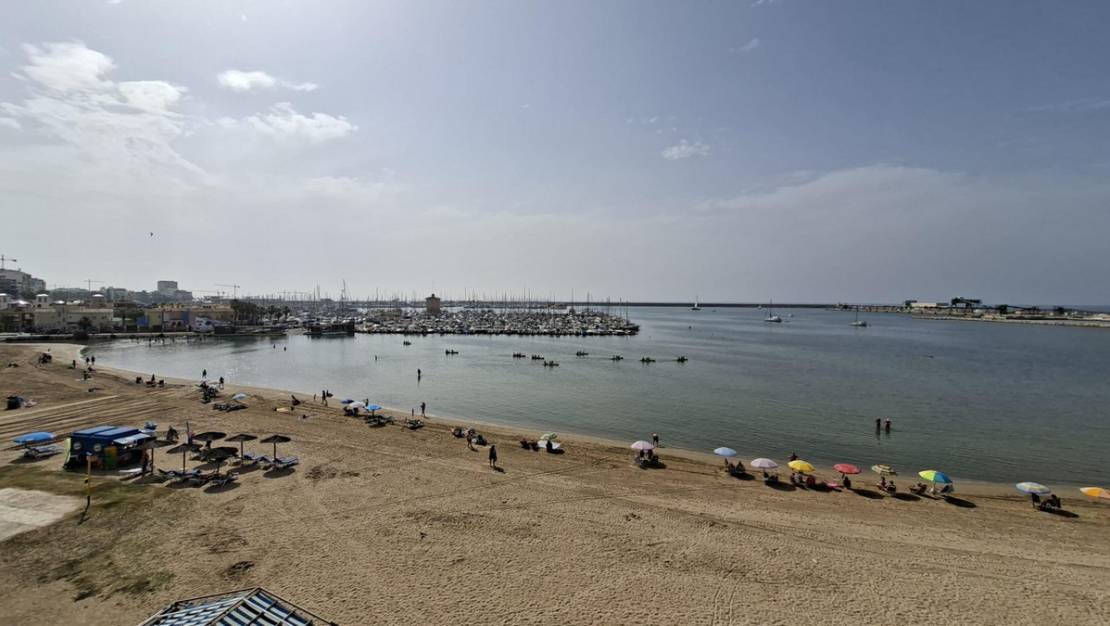 Sale - Apartment - Torrevieja - Torrevieja Centro