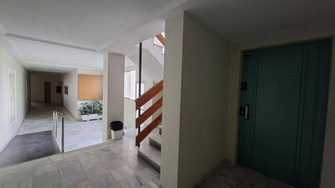 Sale - Apartment - Torrevieja - Torrevieja Centro