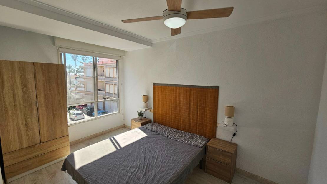 Sale - Apartment - Torrevieja - Torrevieja Centro