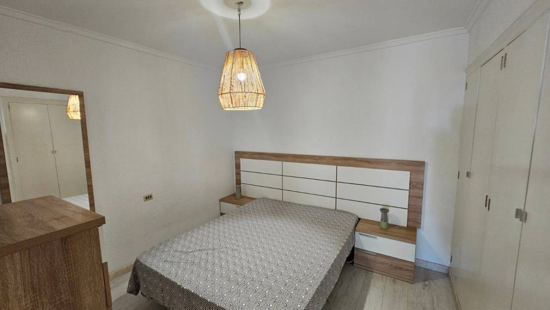 Sale - Apartment - Torrevieja - Torrevieja Centro