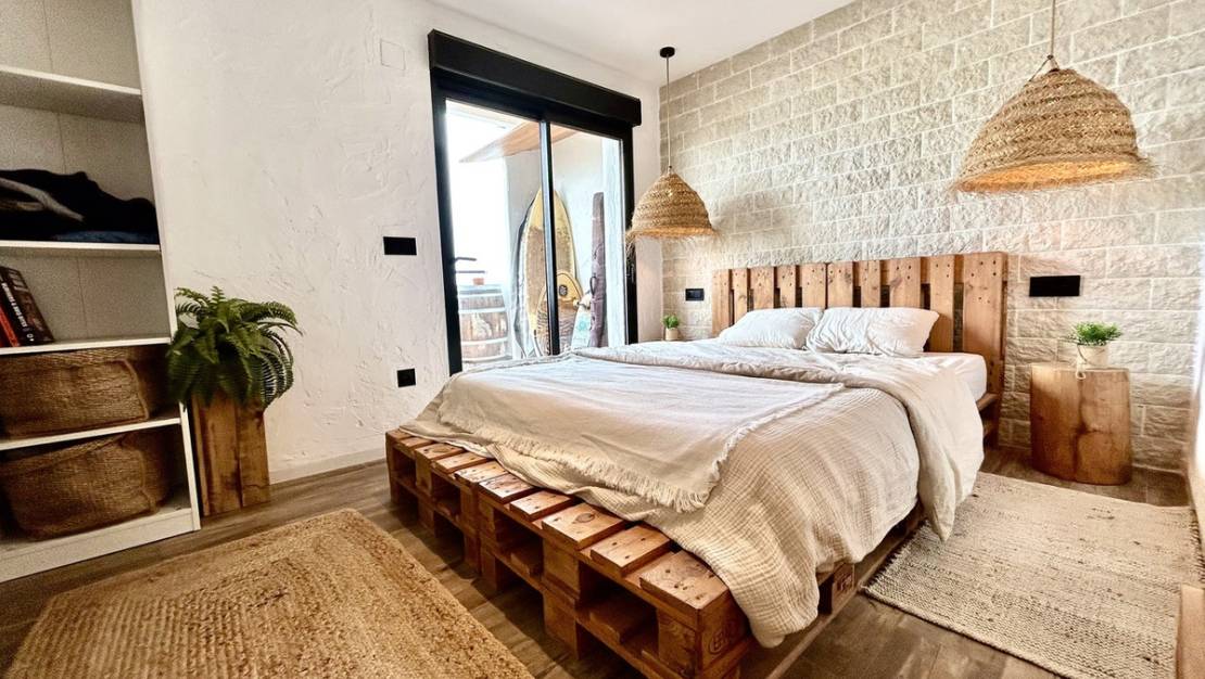 Sale - Apartment - Torrevieja - Torrevieja Centro