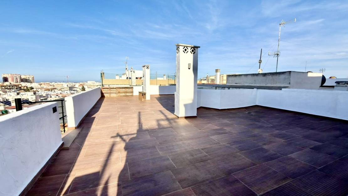 Sale - Apartment - Torrevieja - Torrevieja Centro