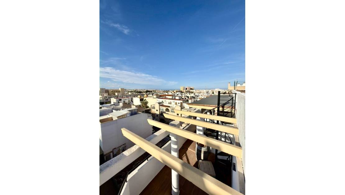 Sale - Apartment - Torrevieja - Torrevieja Centro