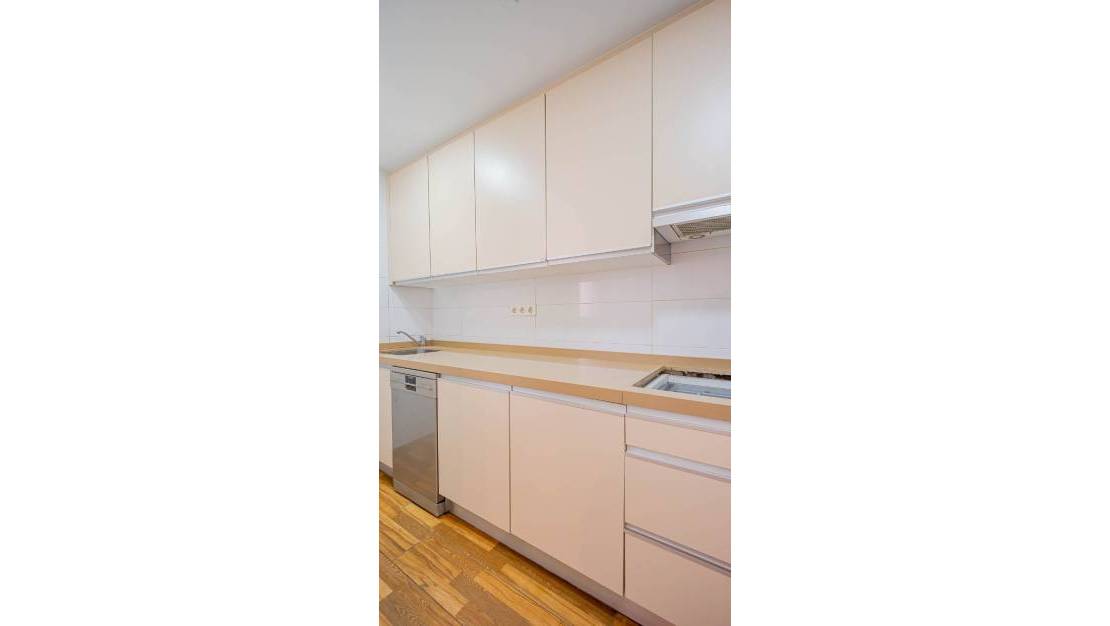 Sale - Apartment - Torrevieja - Torrevieja Centro