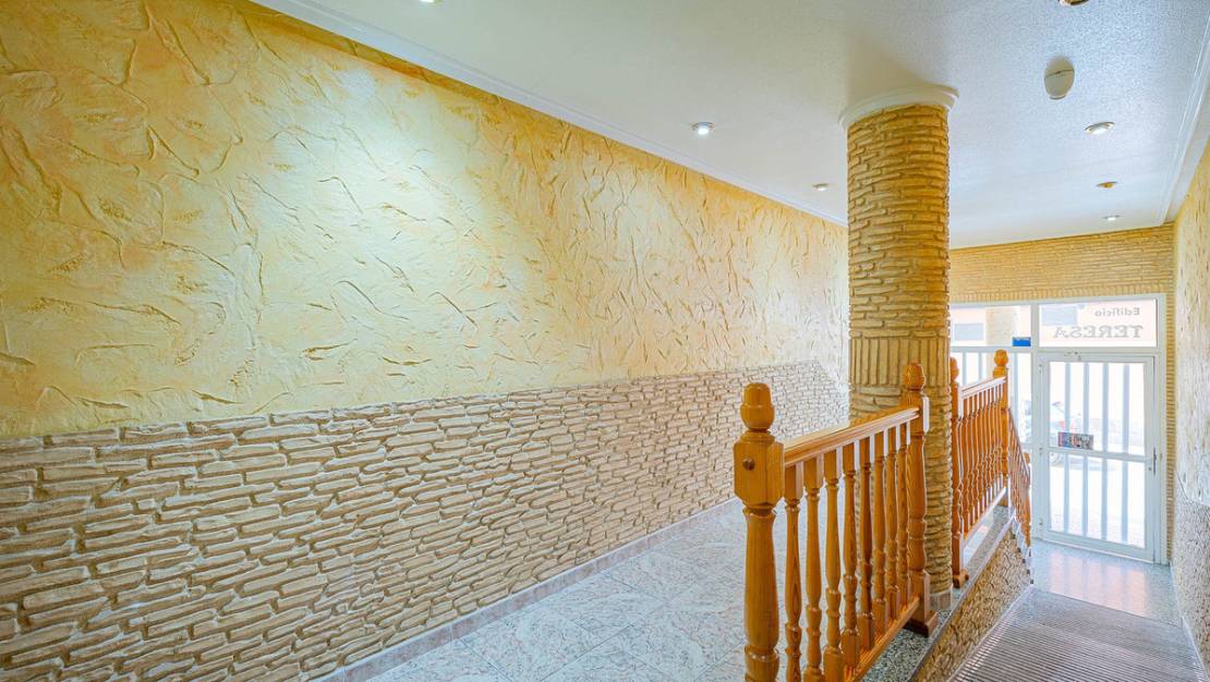 Sale - Apartment - Torrevieja - Torrevieja Centro