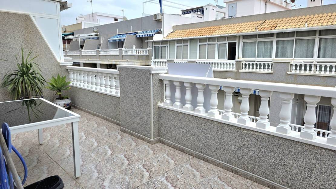 Sale - Apartment - Torrevieja - Torrevieja Centro