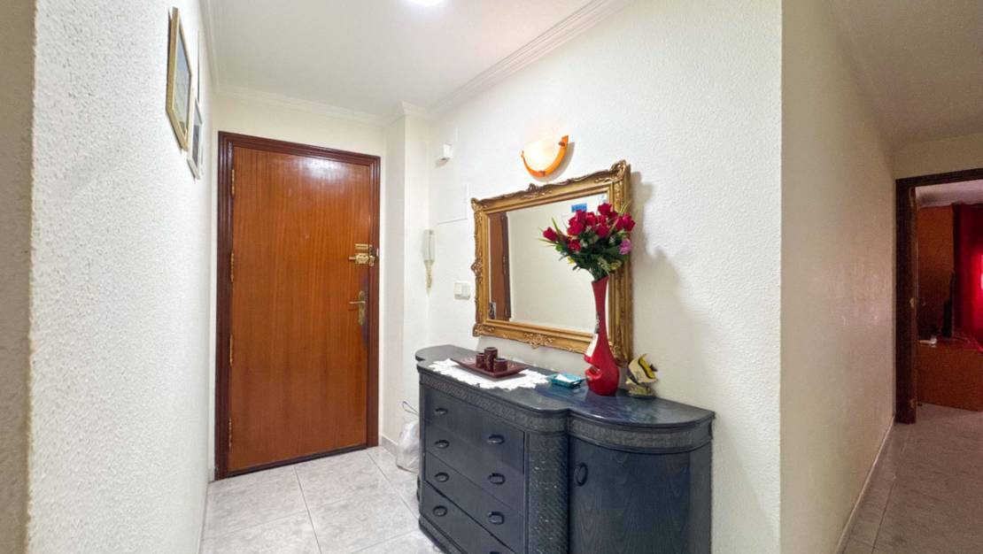 Sale - Apartment - Torrevieja - Torrevieja Centro