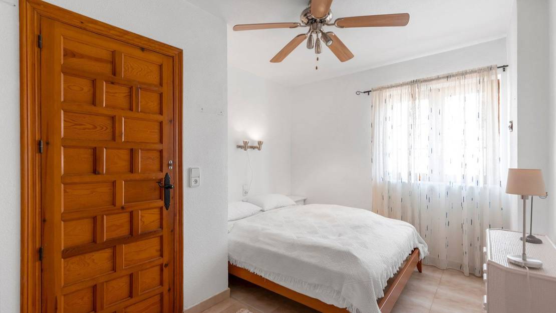 Sale - Apartment - Torrevieja - Torrevieja Centro