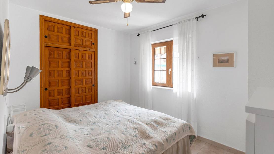 Sale - Apartment - Torrevieja - Torrevieja Centro