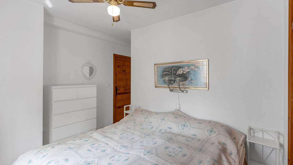 Sale - Apartment - Torrevieja - Torrevieja Centro