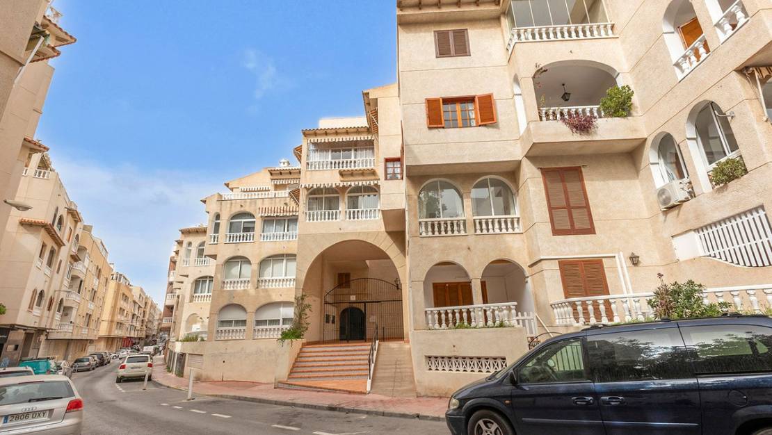 Sale - Apartment - Torrevieja - Torrevieja Centro