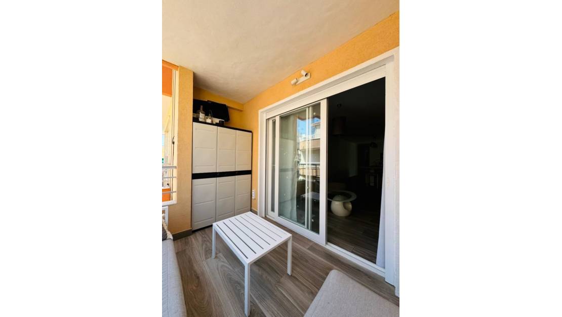 Sale - Apartment - Torrevieja - Torrevieja Centro
