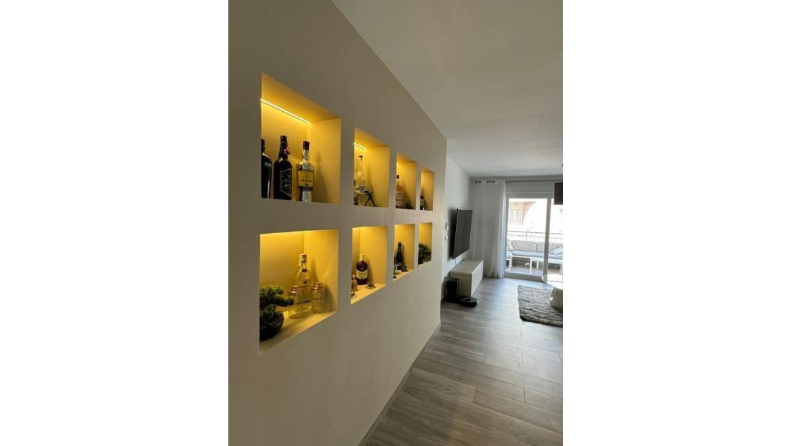 Sale - Apartment - Torrevieja - Torrevieja Centro