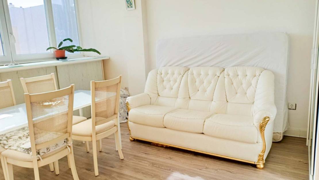 Sale - Apartment - Torrevieja - Torrevieja Centro