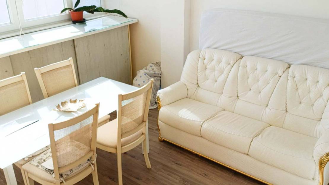 Sale - Apartment - Torrevieja - Torrevieja Centro