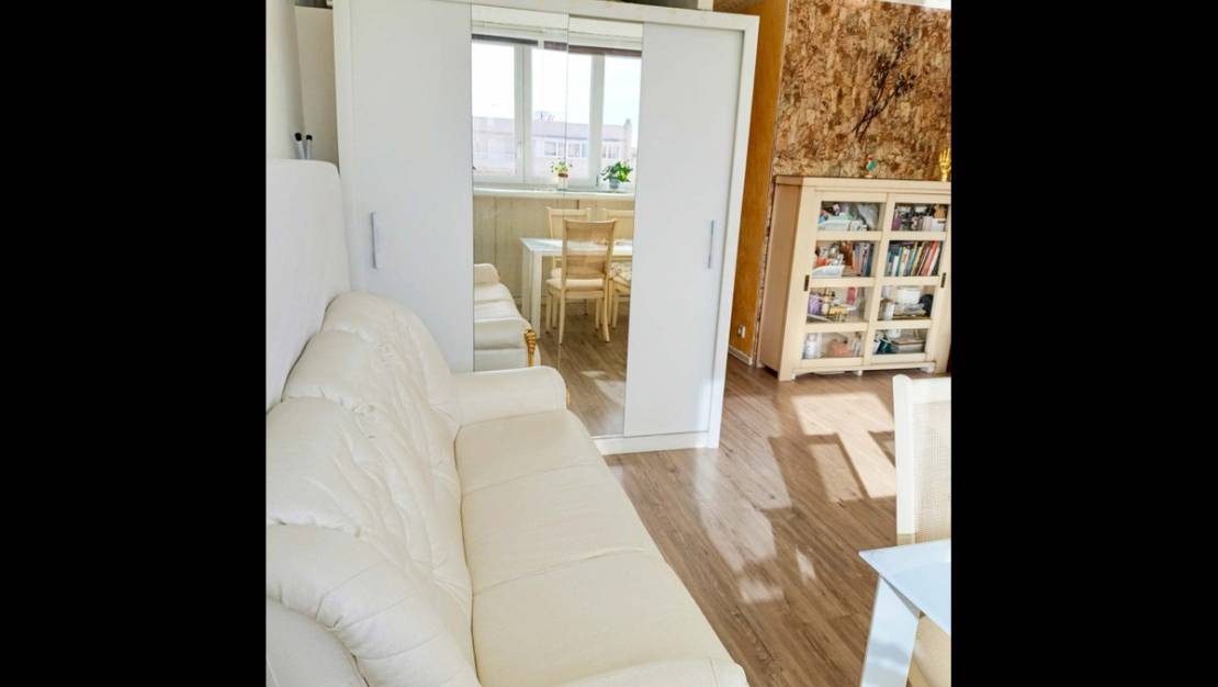 Sale - Apartment - Torrevieja - Torrevieja Centro