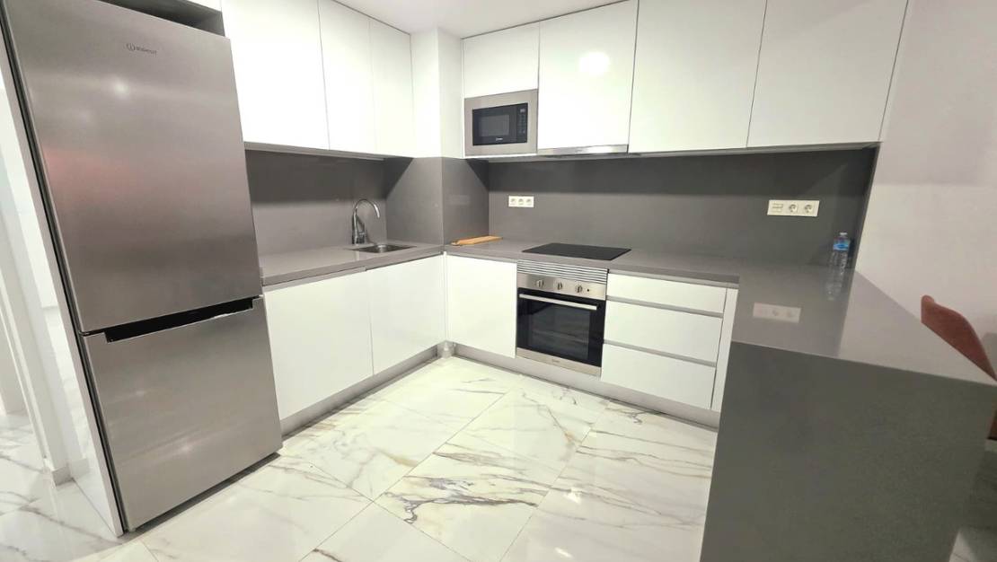 Sale - Apartment - Torrevieja - Torrevieja Centro