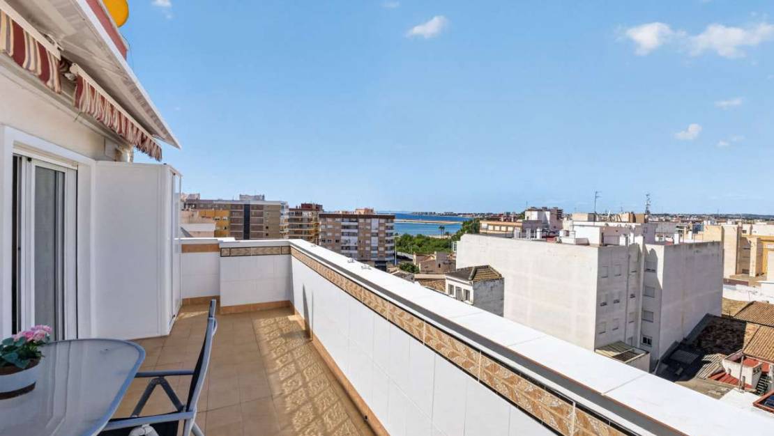 Sale - Apartment - Torrevieja - Torrevieja Centro