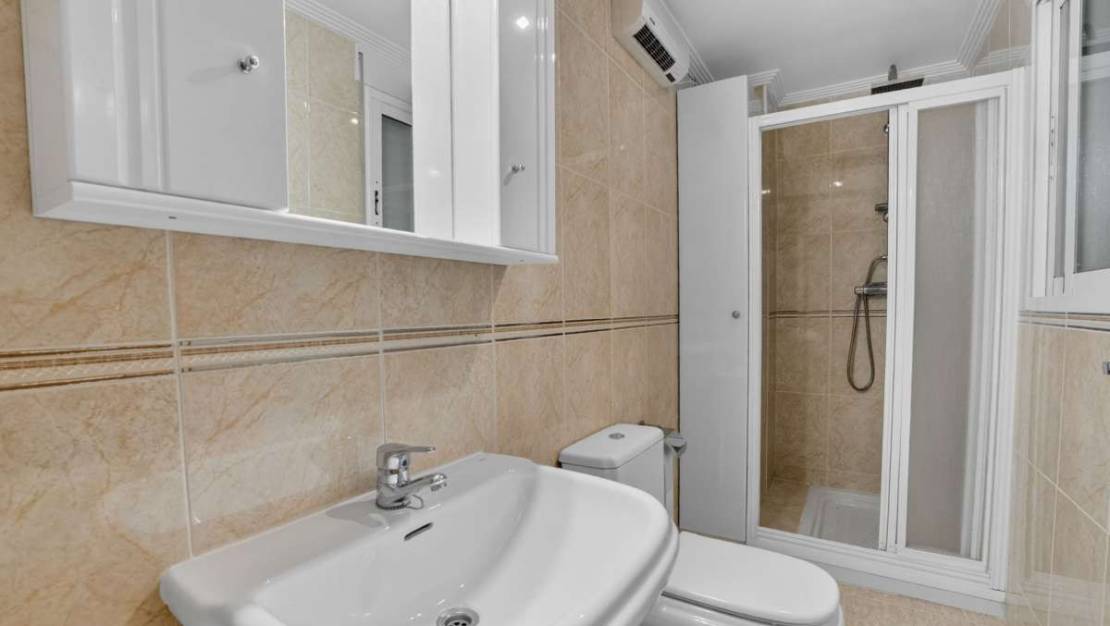 Sale - Apartment - Torrevieja - Torrevieja Centro