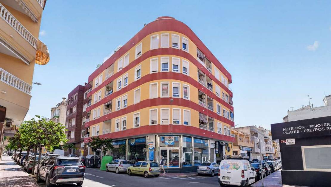 Sale - Apartment - Torrevieja - Torrevieja Centro