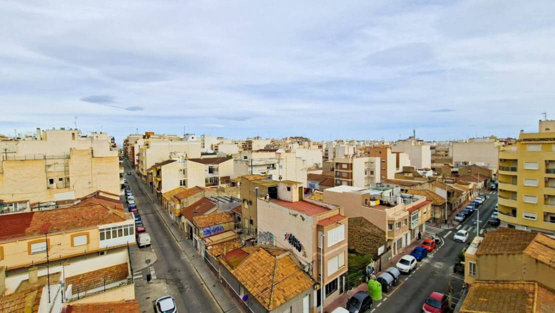 Sale - Apartment - Torrevieja - Torrevieja Centro