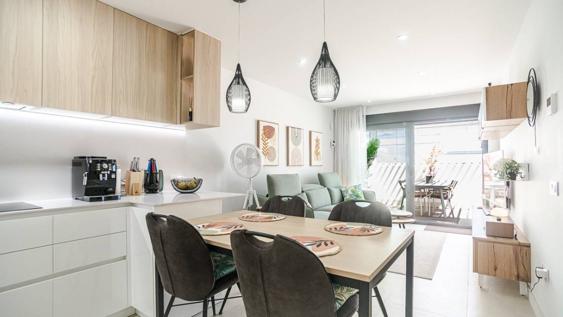 Sale - Apartment - Torrevieja - Torrevieja Centro