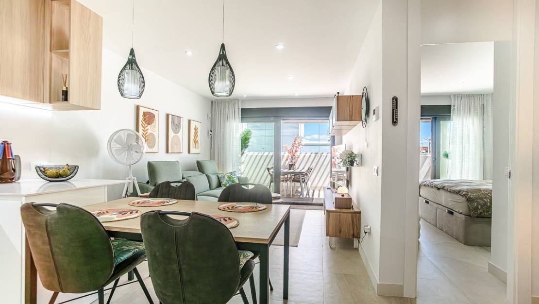 Sale - Apartment - Torrevieja - Torrevieja Centro