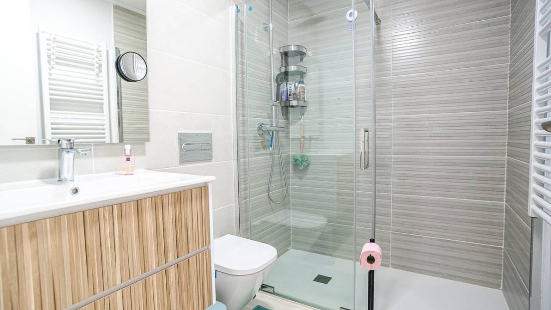 Sale - Apartment - Torrevieja - Torrevieja Centro