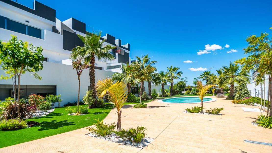 Sale - Apartment - Torrevieja - Torrevieja Centro
