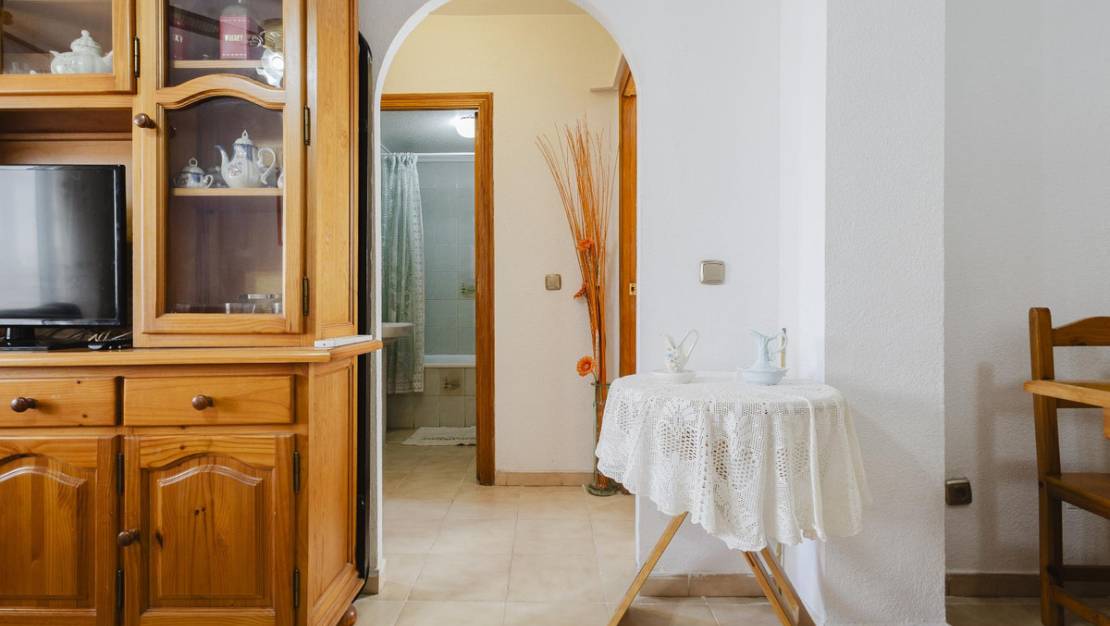 Sale - Apartment - Torrevieja - Torrevieja Centro