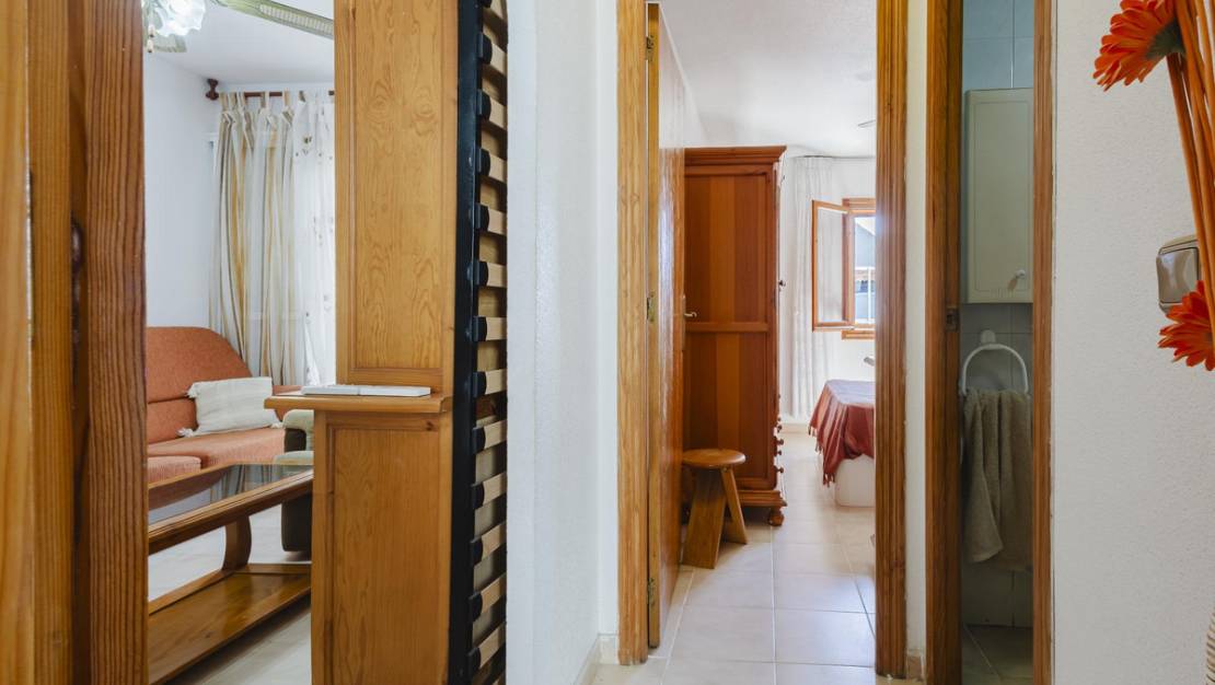 Sale - Apartment - Torrevieja - Torrevieja Centro
