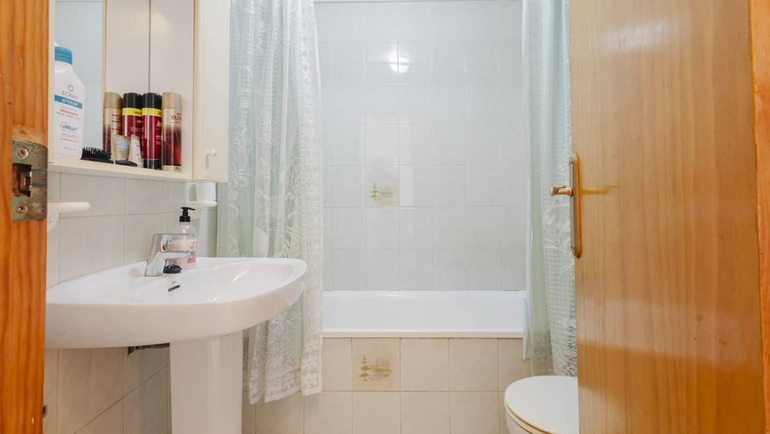 Sale - Apartment - Torrevieja - Torrevieja Centro