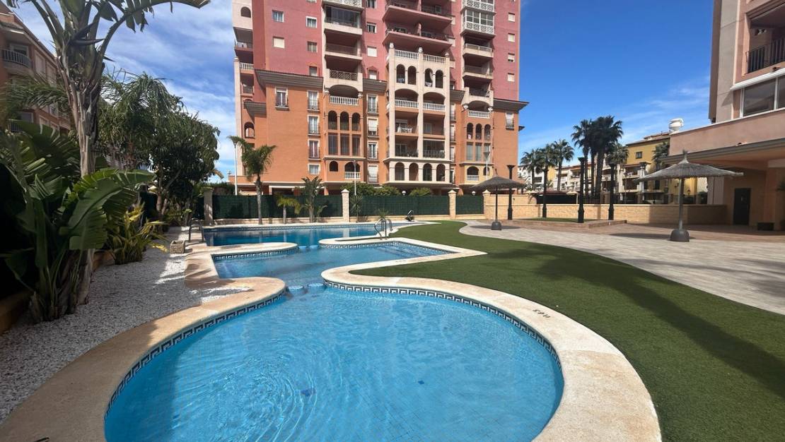 Sale - Apartment - Torrevieja - Torrevieja Centro