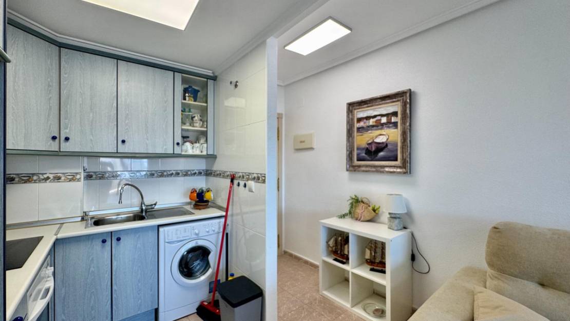 Sale - Apartment - Torrevieja - Torrevieja Centro