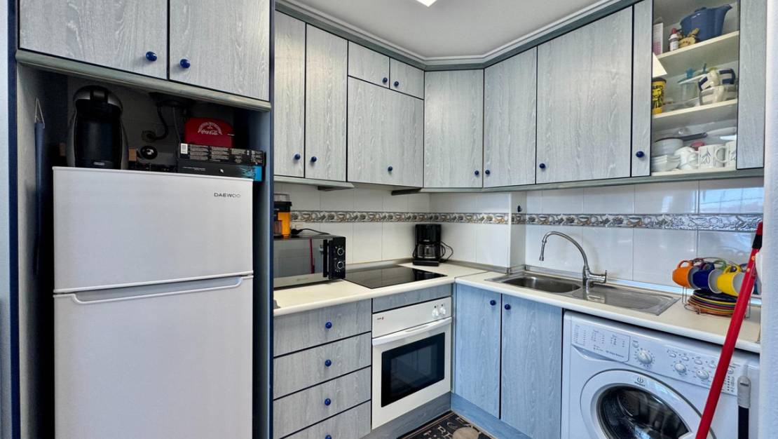 Sale - Apartment - Torrevieja - Torrevieja Centro